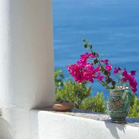Sleeps 6 T721533 Villa *