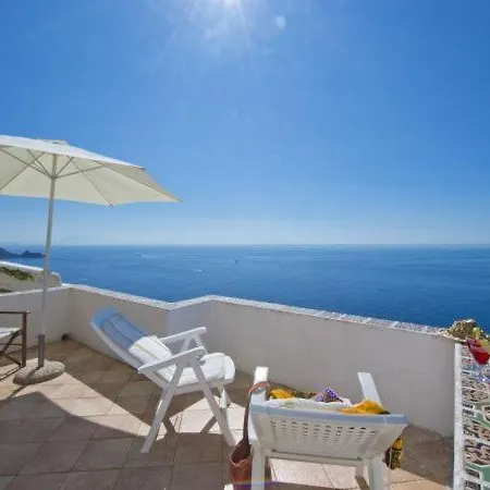 Sleeps 6 T721533 Villa *