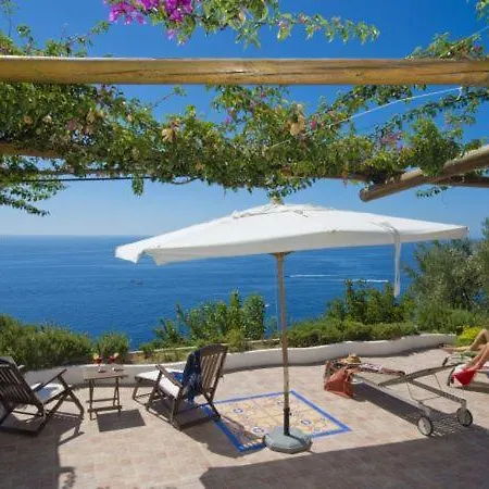 Sleeps 6 T721533 Villa
